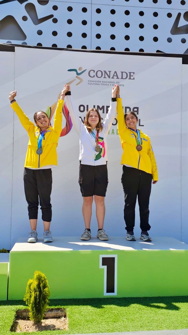 SAN LUIS CELEBRA TRIPLE ORO EN TIRO CON ARCO