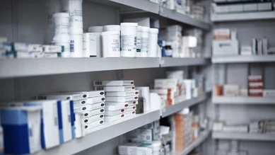 DESCUBREN “MERCADO NEGRO” DE MEDICAMENTOS EN CD. VALLES
