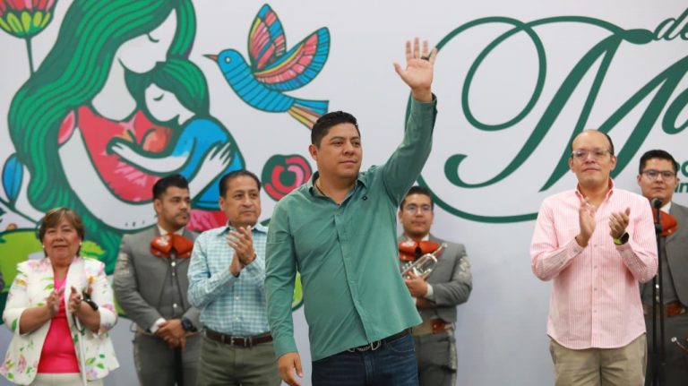 APOYO TOTAL A MADRES POTOSINAS: RICARDO GALLARDO CARDONA