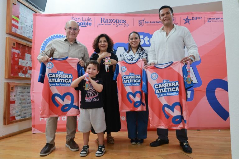 Invita DIF Municipal a participar en la 5ta Carrera Atlética por la Familia