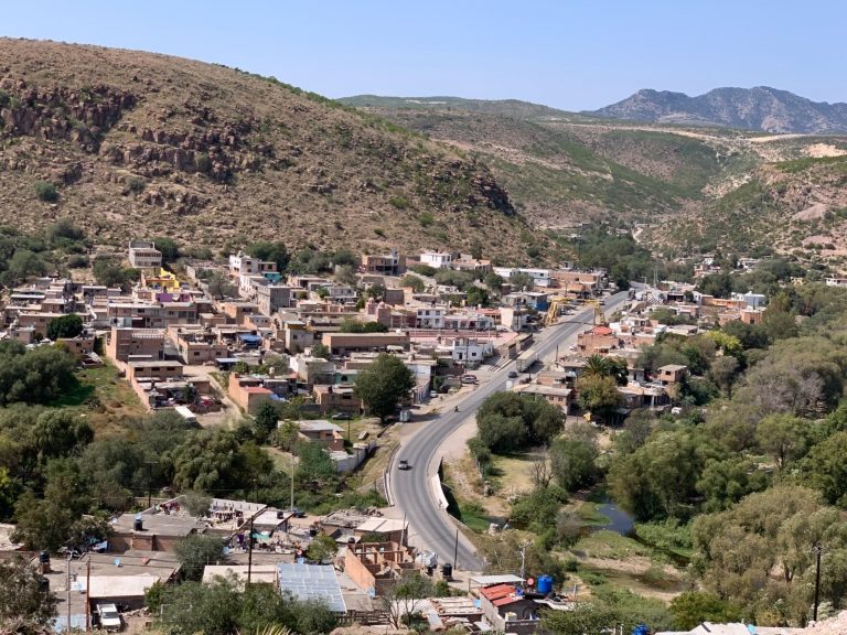 GOBIERNO ESTATAL FORTALECERÁ ABASTO DE AGUA Y SANEAMIENTO EN ESCALERILLAS