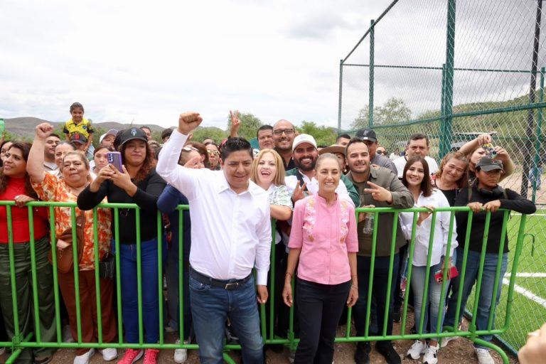 RICARDO GALLARDO Y CLAUDIA SHEINBAUM IMPULSAN INFRAESTRUCTURA DEPORTIVA EN SANTA MARÍA DEL RÍO