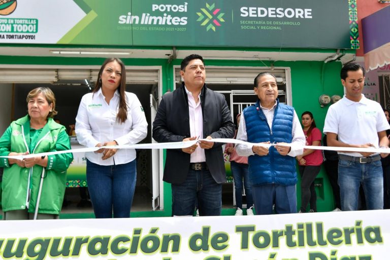 RICARDO GALLARDO IMPULSA ACCESO AL AGUA MÁS JUSTO PARA FAMILIAS POTOSINAS