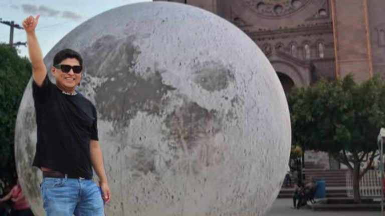Ramón Sánchez convivió con las familias de Matehuala en el Festival de la Luna