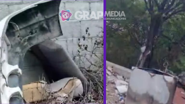 CHATARRA INVADE CALLE CENIT EN EL OJO DE AGUA