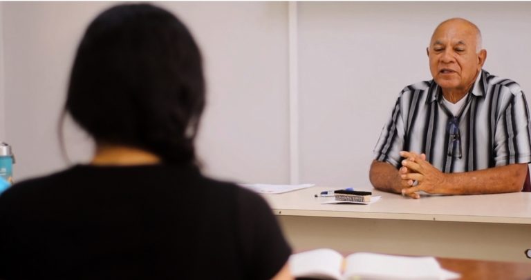 MIEDO Y ACOSO: CRISIS QUE ACORRALAN A MAESTROS Y ALUMNOS