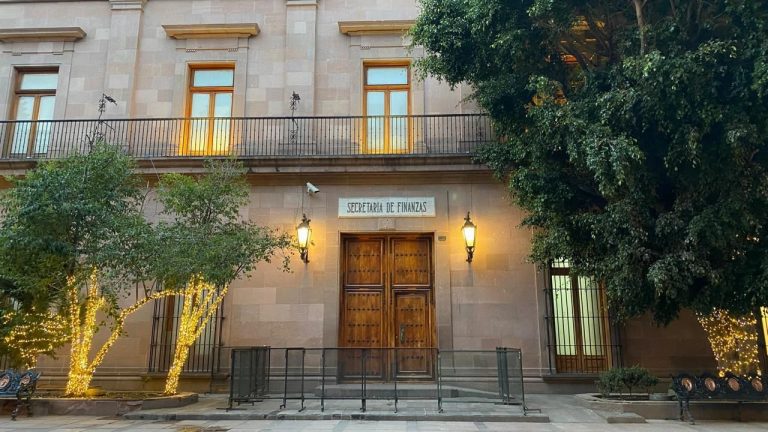 SEFIN APLICA DESCUENTOS PARA REGULARIZAR LICENCIAS DE ALCOHOLES