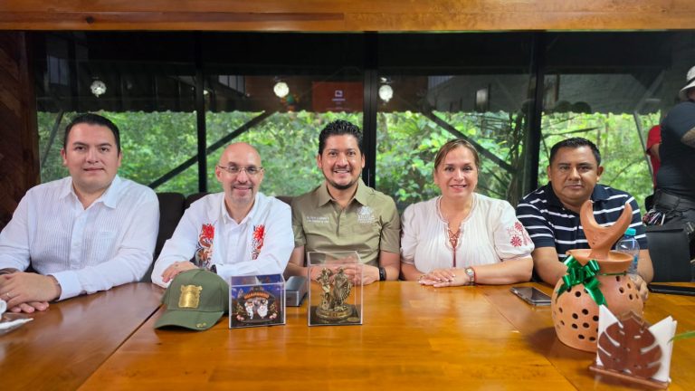 GOBIERNO DEL ESTADO FORTALECE ALIANZAS PARA IMPULSAR LA PROMOCIÓN TURÍSTICA DE XILITLA
