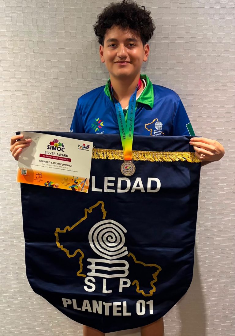 MEDALLA DE PLATA PARA SAN LUIS POTOSÍ EN EL MUNDIAL DE MATEMÁTICAS