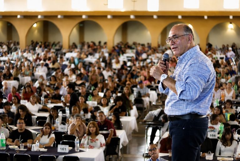 Más de 3 mil tianguistas reconocen el trabajo y voluntad política del Alcalde Galindo