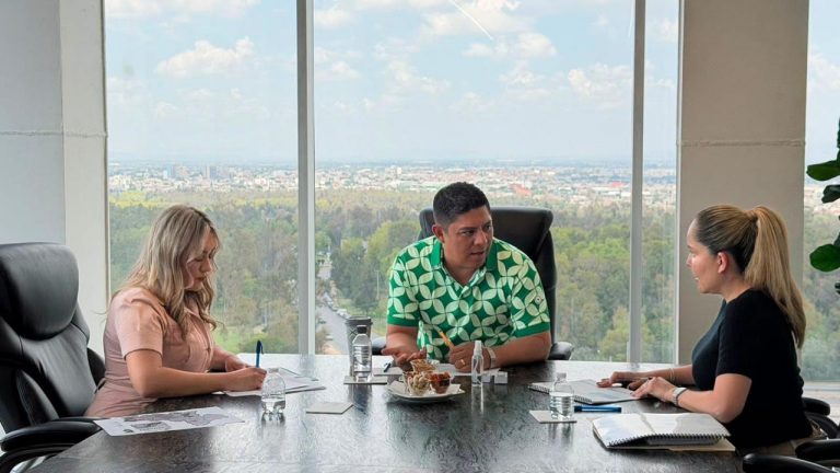 EL GOBERNADOR RICARDO GALLARDO AMPLÍA EL PROGRAMA DE SALUD “VISITANDO CORAZONES”
