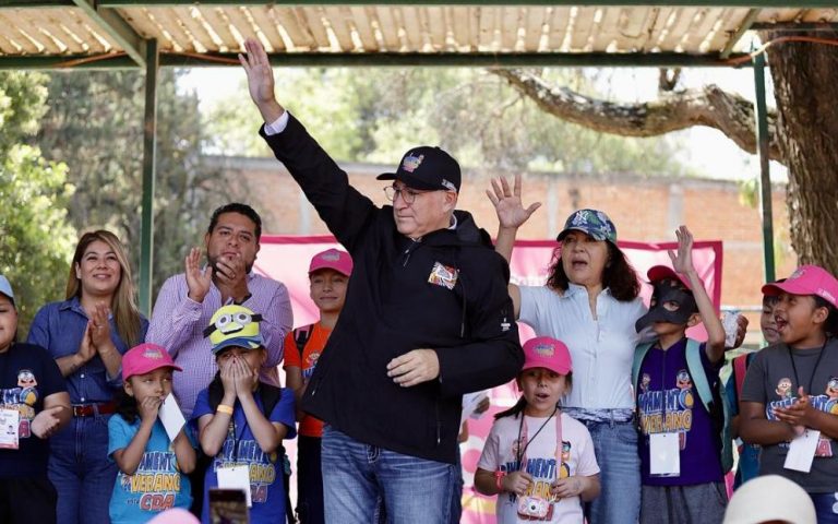 Enrique Galindo clausura Campamento de Verano 2026 con la participación de más de 800 niñas y niños