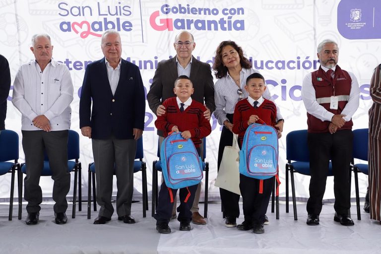 Enrique Galindo arranca el programa Escuela Código Amable