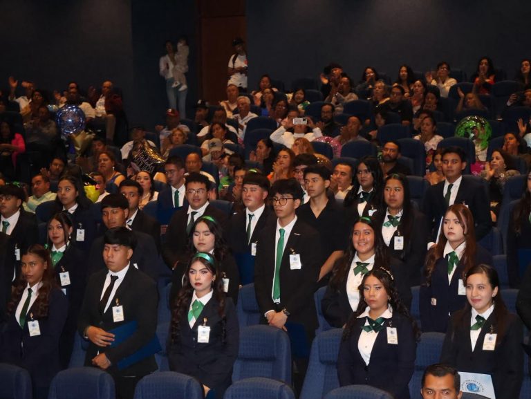 SEER CONCLUYE EL CICLO ESCOLAR 2025-2026 CON MILES DE EGRESADOS