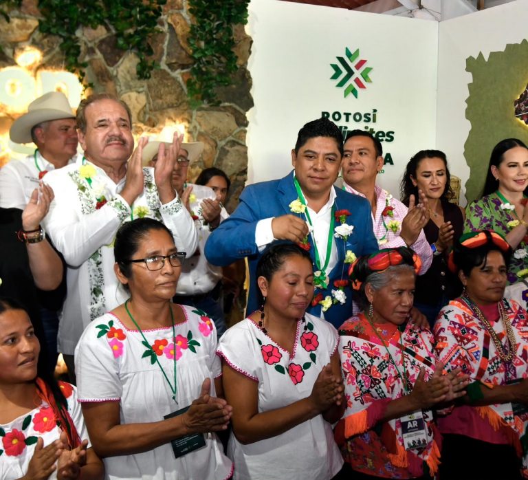LOS PUEBLOS ORIGINARIOS DE SLP CON PROYECCIÓN INTERNACIONAL EN FENAPO: GOBERNADOR RICARDO GALLARDO