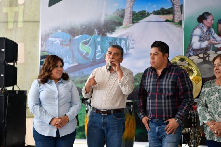 EL GOBERNADOR RICARDO GALLARDO LLEVA EL SABOR Y TRADICIÓN CON EL DÍA DE LA GARNACHA EN FENAPO 2026