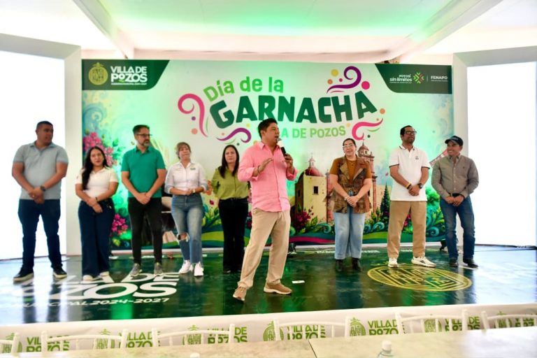 EL GOBERNADOR RICARDO GALLARDO CELEBRA EL DÍA DE LA GARNACHA CON FAMILIAS DE VILLA DE POZOS